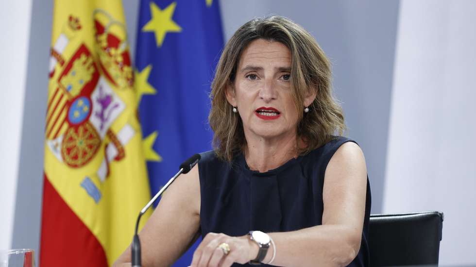 epa10064981 Enviromental minister and third deputy Prime Minister Teresa Ribera during the press conference held after the Cabinet Meeting at Moncloa Palace in Madrid, Spain, 11 July 2022.  EPA/CHEMA MOYA
