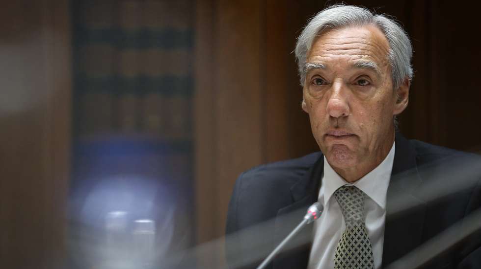 O ministro dos Negócios Estrangeiros, João Gomes Cravinho, durante a audição na Comissão de Negócios Estrangeiros e Comunidades Portuguesas, na Assembleia da República em Lisboa, 21 de junho de 2023. RODRIGO ANTUNES/LUSA