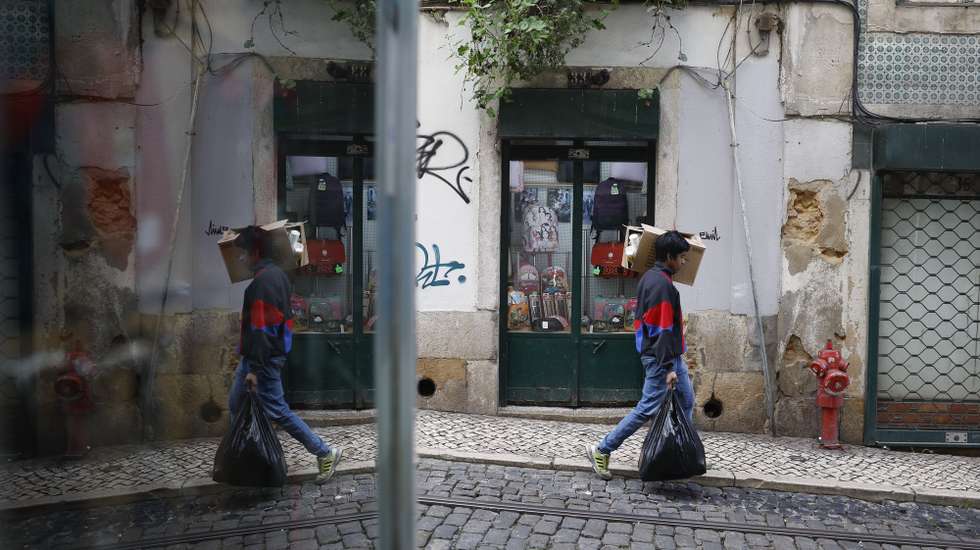 Reportagem no Martim Moniz sobre a presença de imigrantes, no âmbito da manifestação anti-islâmica marcada para o dia 03 de fevereiro, em Lisboa, 26 de janeiro de 2024. (ACOMPANHA TEXTO DE 28 DE JANEIRO DE 2024). ANTÓNIO PEDRO SANTOS/LUSA