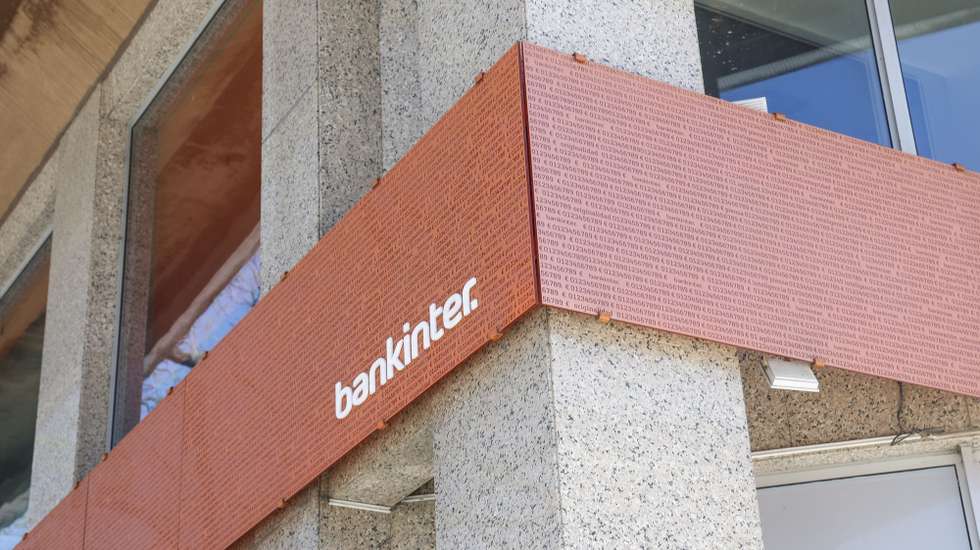 Sucursal do Banco Bankinter, em Lisboa, 24 de abril de 2025. O grupo financeiro Bankinter, presente em Portugal desde 2016, teve lucros de 270,1 milhões de euros no primeiro trimestre deste ano, um aumento de 34,5% do que no mesmo período de 2024. ANTÓNIO PEDRO SANTOS/LUSA