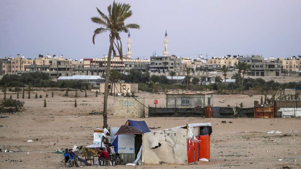 epaselect epa11383108 Palestinians reside near the border fence between the Gaza Strip and Egypt in Rafah, southern Gaza, 31 May 2024. The makeshift camp for internally displaced Palestinians previously located in the area was dismantled by Palestinians following an evacuation order by Israeli forces. The International Court of Justice (ICJ) on 24 May ordered Israel to halt its military operation in Rafah, to open the Rafah border crossing with Egypt to allow for the entry of humanitarian aid, to allow access to Gaza for investigators, and to report to the court within one month on its progress. More than 36,000 Palestinians and over 1,400 Israelis have been killed, according to the Palestinian Health Ministry and the Israel Defense Forces (IDF), since Hamas militants launched an attack against Israel from the Gaza Strip on 07 October 2023, and the Israeli operations in Gaza and the West Bank which followed it.  EPA/MOHAMMED SABER
