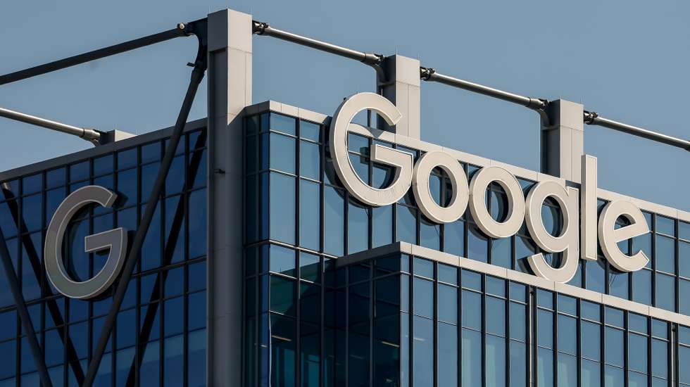 epa11528829 (FILE) - A Google business logo on an office building in midtown Atlanta, Georgia, USA, 21 February 2024 (reissued 05 August 2024). A US court on 05 August ruled that tech giant Google violated antitrust laws to maintain a monopoly on online searches. The US Department of Justice had sued Google for its control of over 90 percent of the online search market.  EPA/ERIK S. LESSER