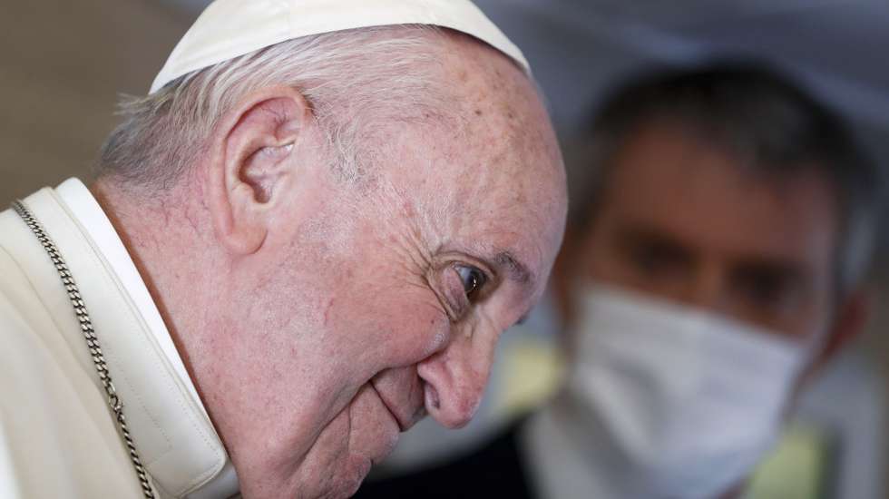 epa09061381 Pope Francis gives a news conference aboard the papal plane on his flight back after visiting Iraq, 08 March 2021.  EPA/YARA NARDI / POOL
