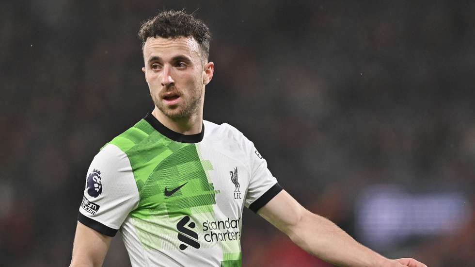 epa11094692 Diogo Jota of Liverpool during the English Premier League soccer match between AFC Bournemouth and Liverpool FC, in Bournemouth, Britain, 21 January 2024.  EPA/VINCE MIGNOTT EDITORIAL USE ONLY. No use with unauthorized audio, video, data, fixture lists, club/league logos, 'live' services or NFTs. Online in-match use limited to 120 images, no video emulation. No use in betting, games or single club/league/player publications.