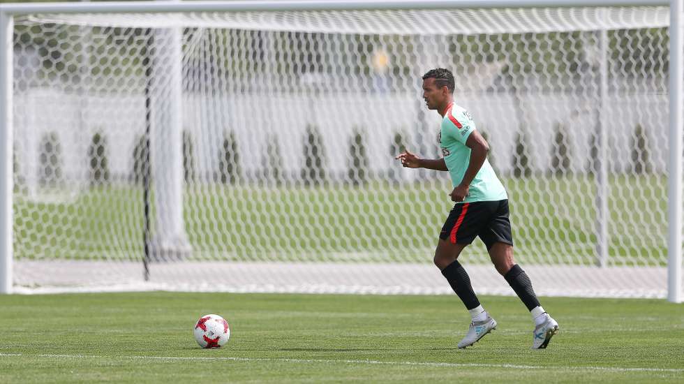 Portugal's Nani in action during a training session near Spartak Stadium, in Moscow, Russia, 30 June 2017. Portugal will face Mexico in the FIFA Confederations Cup play-off for third place on 2nd July. MARIO CRUZ/LUSA