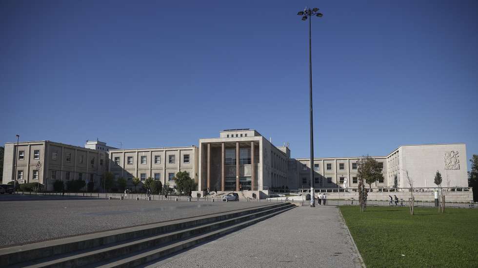 Faculdade de Letras, Lisboa, 24 de novembro de 2023. CARLOS M. ALMEIDA/LUSA