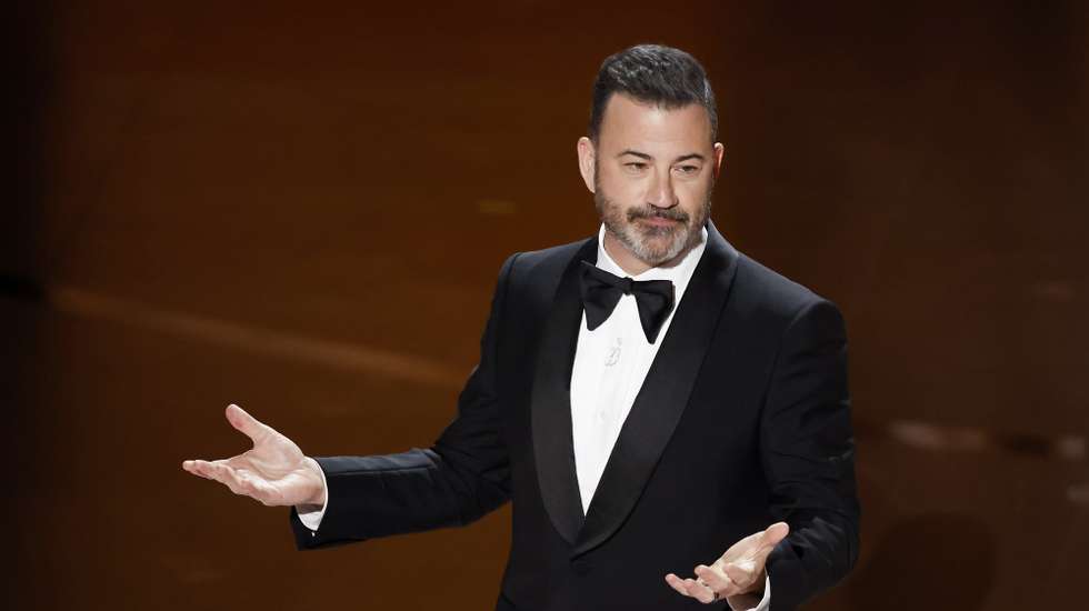 epa11212696 Host Jimmy Kimmel during the 96th annual Academy Awards ceremony at the Dolby Theatre in the Hollywood neighborhood of Los Angeles, California, USA, 10 March 2024. The Oscars are presented for outstanding individual or collective efforts in filmmaking in 23 categories.  EPA/CAROLINE BREHMAN
