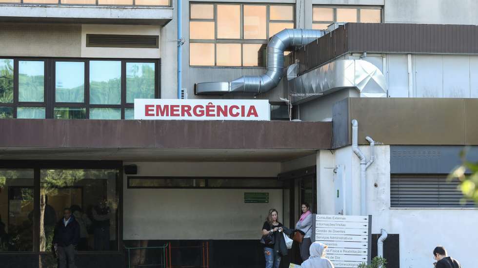 De acordo com a FNAM, os médicos estão sobrecarregados e "sem condições adequadas ao exercício das suas funções"