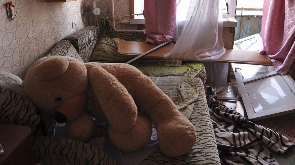 epa09855169 Internal view of a flat in a destroyed building after shelling in Chernihiv, Ukraine, 27 March 2022 (made available on 28 March 2022). Residential buildings and civilian infrastructure has been hit by Russian airstrikes. On 24 February, Russian troops had entered Ukrainian territory in what the Russian president declared a 'special military operation', resulting in fighting and destruction in the country, a huge flow of refugees, and multiple sanctions against Russia.  EPA/NATALIIA DUBROVSKA
