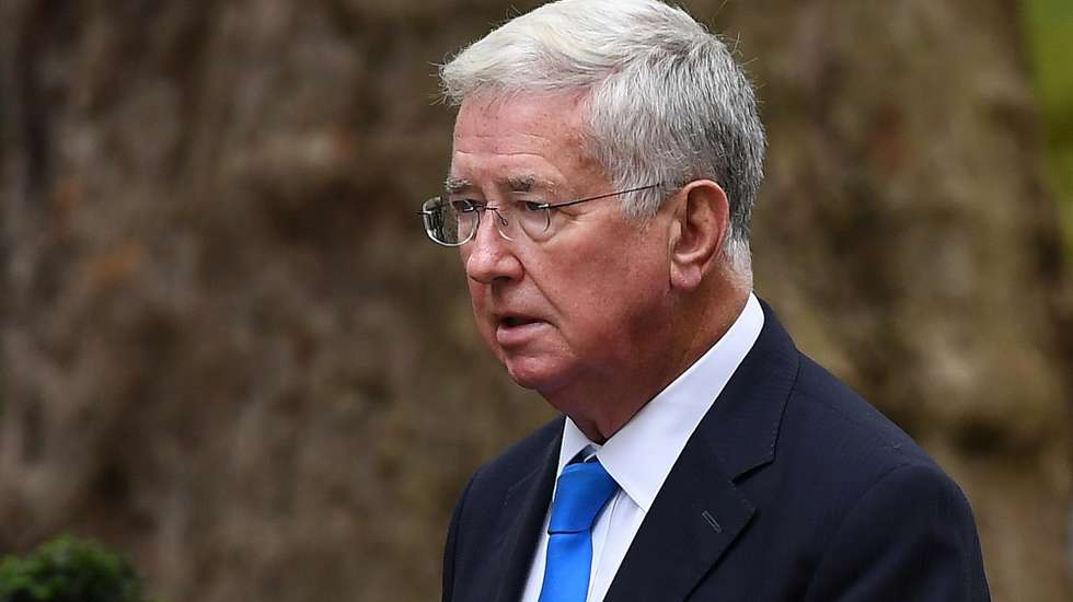 epa07905243 Former British Defence Secretary Michael Fallon arrives at 10 Downing Street in London, Britain, 08 October 2019.  EPA/ANDY RAIN
