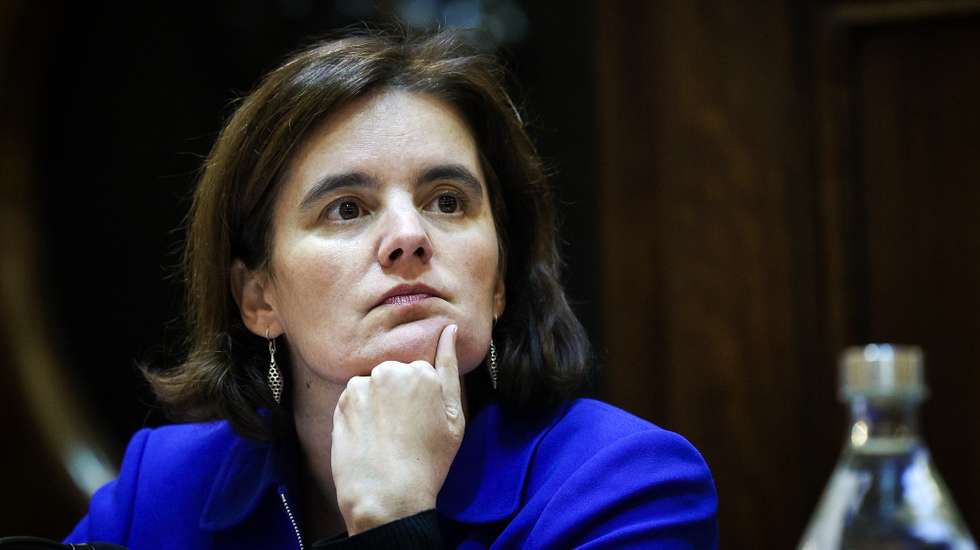 A ministra da Presidência, Mariana Vieira da Silva, durante a sua audição na Comissão de Administração Pública, Ordenamento do Território e Poder Local, na Assembleia da República, em Lisboa, 24 de janeiro de 2023. JOSÉ SENA GOULÃO/LUSA
