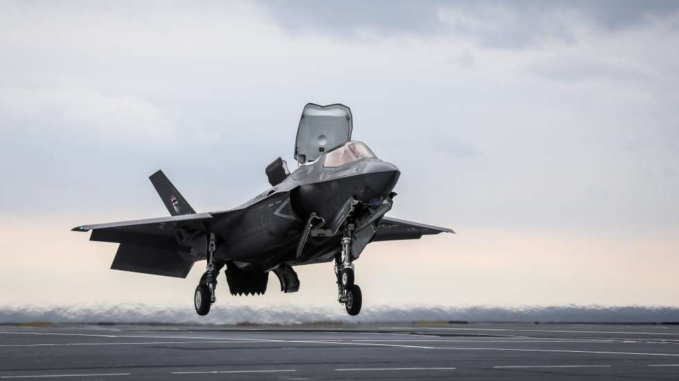 Imagem ilustrativa de um caça F-35