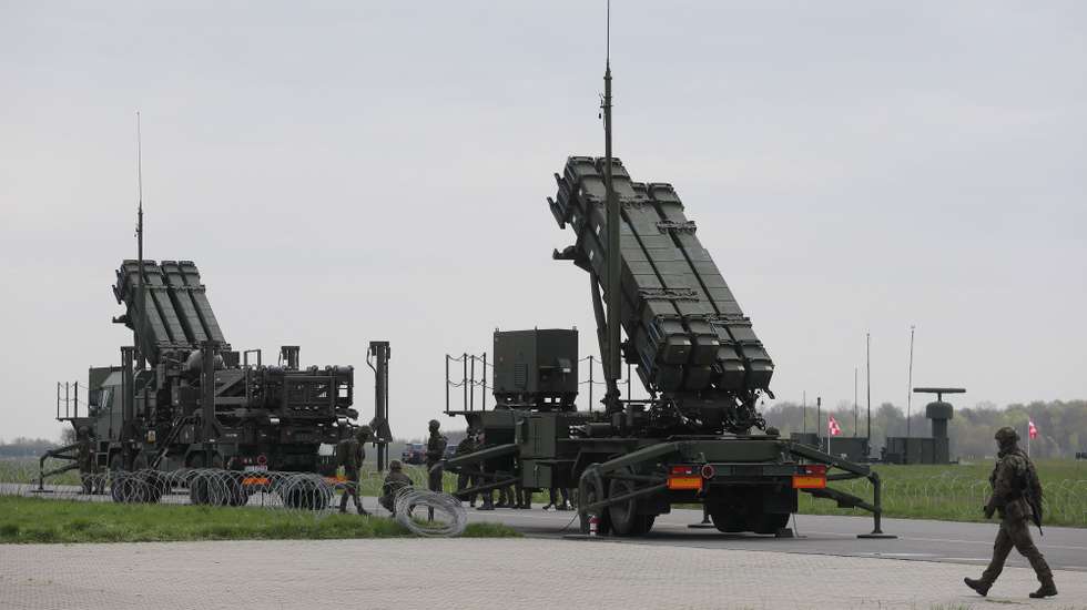 epa10581782 American Patriot surface-to-air missile system presented at the Warsaw-Radom Airport in Radom, 20 April 2023. At the airport in Radom, Polish soldiers are trained in the use of the 'Patriot' missile systems and the 'Mala Narew' and 'Pilica' anti-aircraft systems. Deputy Prime Minister and Polish Minister of Defense Mariusz Blaszczak, who was present during the training, informed that this is the first training during which soldiers do not use post-Soviet systems.  EPA/Pawel Supernak POLAND OUT