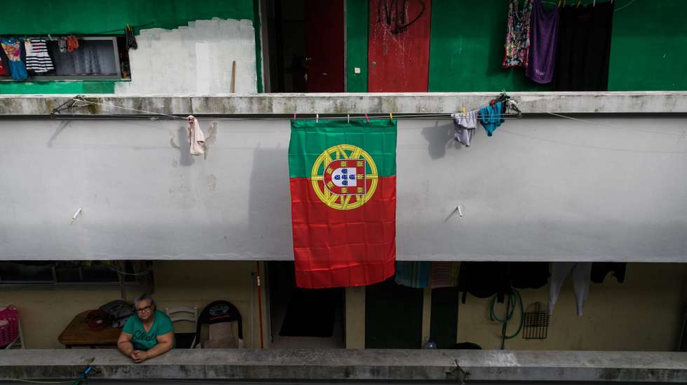 "Já há projetos que pararam (e há) associações que estão quase a fechar, porque não têm condições para continuar"