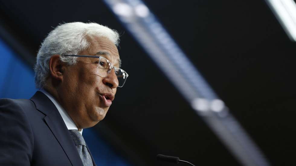 epa09300916 Portugal's Prime Minister Antonio Costa speaks at a news conference after European Union leaders meeting in Brussels, Belgium, 25 June 2021.  EPA/JOHANNA GERON / POOL