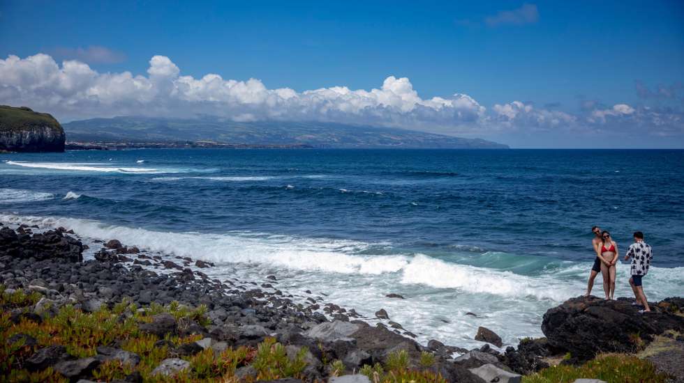 Praia de Santa Bárbara na Ribeira Grande, Ilha de São Miguel, Açores
