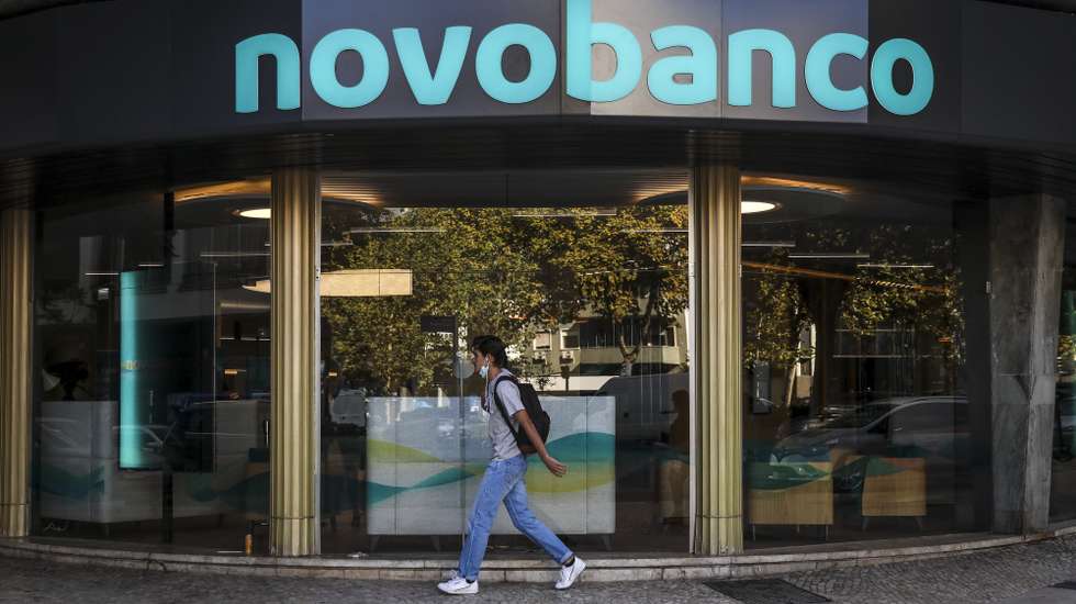 Nova imagem de marca do Novo Banco, em Lisboa, 25 de outubro de 2021. RODRIGO ANTUNES/LUSA