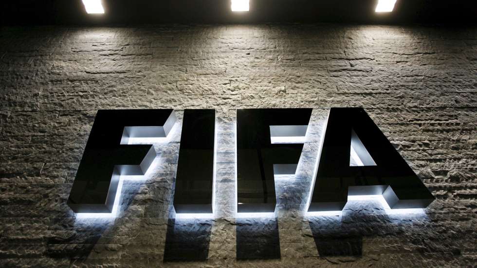 epa09792078 (FILE) - View of the FIFA logo at the FIFA headquarters in Zurich, Switzerland, 29 October 2007 (re-issued on 28 February 2022). The world's football governing body FIFA is set to suspend Russia as the International Olympic Committee (IOC) on 28 February 2022 recommended that athletes and officials from Russia and Belarus are banned from all international sports competitions.  EPA/STEFFEN SCHMIDT *** Local Caption *** 55995313