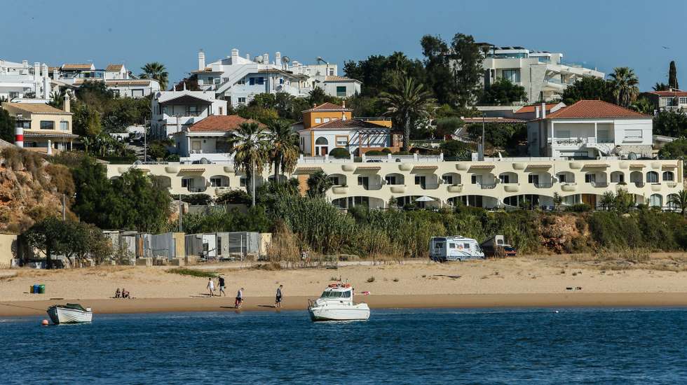 Rio Arade e vista para Ferragudo, Portimão, 27 de setembro de 2017. LUÍS FORRA/LUSA