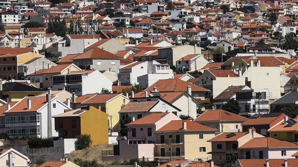 Prédios para habitação própria, arendar, vender ou alugar no distrito de Lisboa, 31 de agosto de 2023. MIGUEL A. LOPES/LUSA