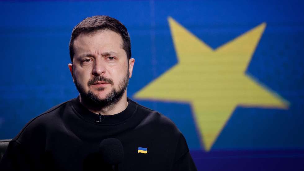 epa11037496 Ukrainian President Volodymyr Zelensky responds to questions from journalists during a press conference in Kyiv (Kiev), Ukraine, 19 December 2023. Zelensky spoke with the media during his year-end press conference amid the Russian invasion.  EPA/SERGEY DOLZHENKO