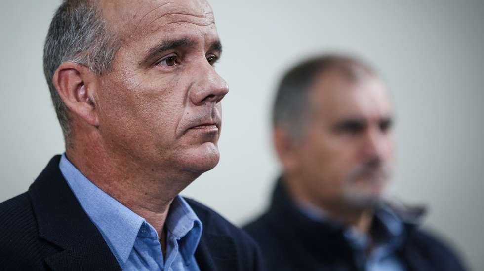 O secretário-geral do Partido Comunista Português (PCP), Paulo Raimundo, fala durante uma conferência de imprensa para apresentar as principais conclusões da reunião do Comité Central, que se realizou no dia 12 de março, para analisar a situação política e social, os resultados das eleições legislativas e a ação e iniciativa política do Partido, em Lisboa, 13 de março de 2024. RODRIGO ANTUNES/LUSA