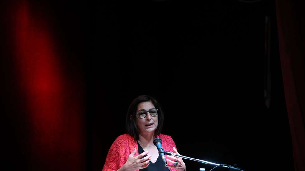 A ministra Adjunta e dos Assuntos Parlamentares, Ana Catarina Mendes, durante a apresentação do Programa de Apoio em Parceria "Arte e Periferias Urbanas" em Lisboa, 21 de março de 2024. TIAGO PETINGA/LUSA