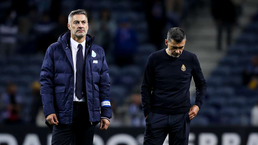 Sérgio Conceição, que voltou a ter Vítor Baía no banco por castigo de Luís Gonçalves, não escondeu tristeza depois de um jogo "muitíssimo positivo"