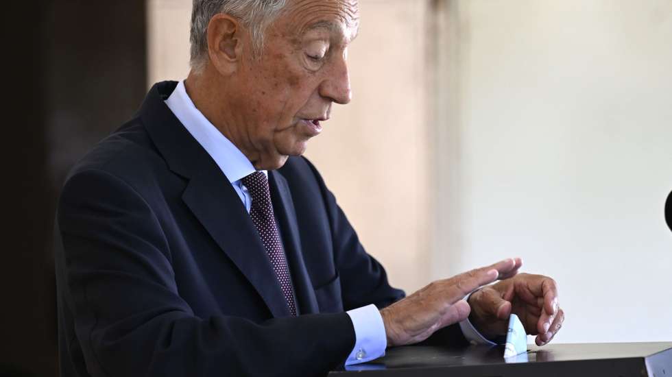 Portuguese Presidentl, Marcelo Rebelo de Sousa, votes early in the upcoming European elections in Celorico de Basto, northern Portugal, 2nd June 2024. In Portugal, the European elections take place on June 9 and will be contested by 17 parties and coalitions. FERNANDO VELUDO/LUSA