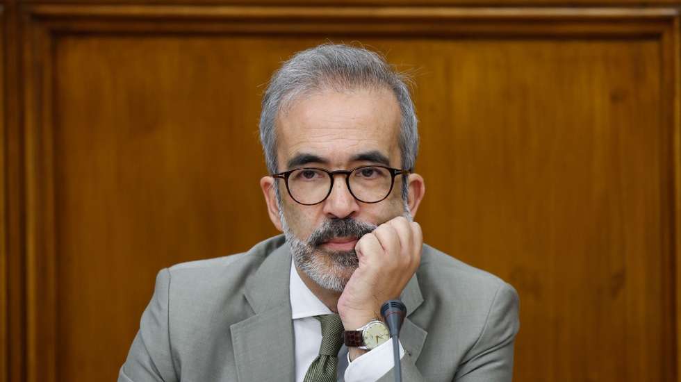 O ministro de Estado e dos Negócios Estrangeiros, Paulo Rangel, durante a sua audição na Comissão de Assuntos Europeus, no âmbito do processo de Construção da União Europeia, na Assembleia da República, em Lisboa, 04 de julho de 2024. ANTÓNIO PEDRO SANTOS/LUSA