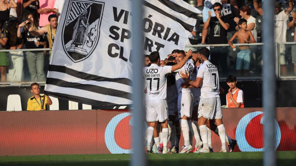 Vitoria's players celebrate a goal against Zrinjski Mostar during the UEFA Conference League play-off soccer match between Vitoria Sport Clube and Zrinjski Mostar, at D. Afonso Henriques stadium, in Guimaraes, Portugal, 21 August 2024. ESTELA SILVA/LUSA