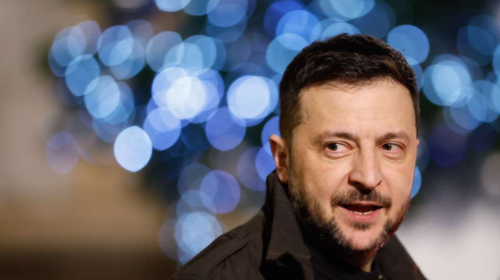 epa11762966 Ukraine's President Volodymyr Zelensky leaves the Elysee Palace to attend the ceremony for the reopening of the Notre Dame de Paris Cathedral, in Paris, France, 07 December 2024. The Notre-Dame de Paris Cathedral reopens on 07 December after nearly six years of renovation work following its destruction by a fire on 15 April 2019.  EPA/MOHAMMED BADRA