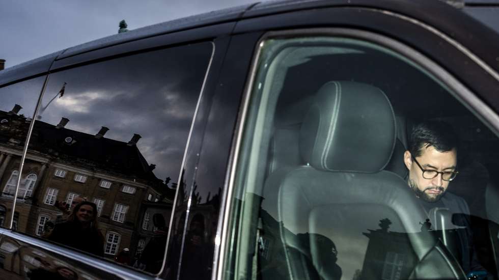epa11813259 Greenland's Prime Minister Mute Bourup Egede sits in a vehicle as he arrives for a meeting with Denmark's King Frederik X (not pictured) at Amalienborg as part of a private visit to Copenhagen, Denmark, 08 January 2025.  EPA/MADS CLAUS RASMUSSEN  DENMARK OUT