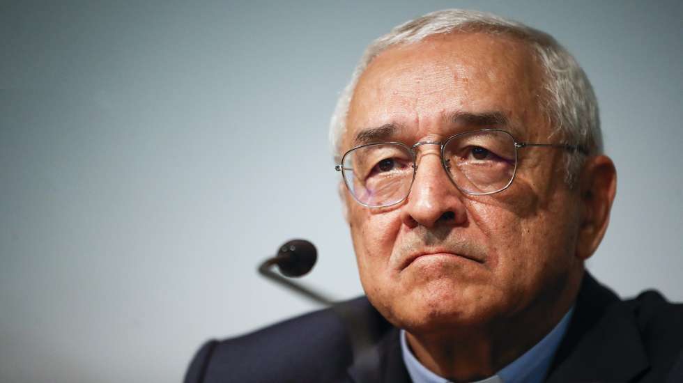 O Bispo de Leiria e Fátima e presidente da Conferência Episcopal Portuguesa CEP, José Ornelas, alargou do prazo, inicialmente previsto para 31 de dezembro deste ano, que deve-se ao facto de o regulamento para o pedido de indemnizações ter sido divulgado apenas em 25 de julho, Fátima, 14 de novembro de 2024. A Conferência Episcopal Portuguesa (CEP) alargou hoje, até 31 de março de 2025, o prazo para que as vítimas de abuso sexual no seio da Igreja apresentem pedidos de compensação financeira. PAULO CUNHA/LUSA