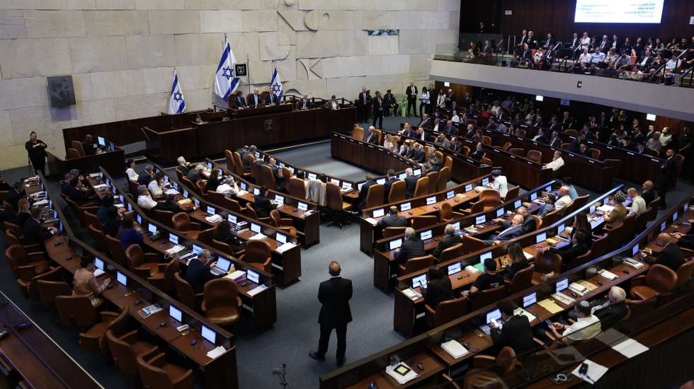 epa12170402 General view during a special plenary session in honor of the visit of Argentina's President Javier Milei at the Knesset, the Israeli Parliament, in Jerusalem, 11 June 2025. Argentina's President Javier Milei is on three-day visit to Israel.  EPA/ABIR SULTAN