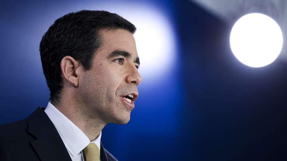 O ministro da Presidência, António Leitão Amaro, durante o briefing após reunião do Conselho de Ministros, no Campus XXI, em Lisboa, 12 de junho de 2025. FILIPE AMORIM/LUSA