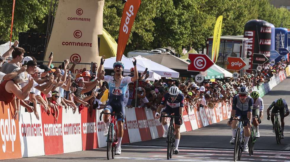 Portuguese rider Hugo Nunes (Credibom/La Aluminios/Marcos Car) is the winner of the third stage of the 86th Volta a Portugal over 179,8 km between Boticas and Braganca, Portugal, 09 August 2025.  TIAGO PETINGA/LUSA