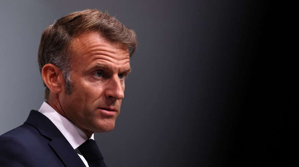epa12333866 French President Emmanuel Macron attends a joint news conference with German Chancellor Friedrich Merz (not seen) as part of a Franco-German cabinet meeting and a meeting of the Franco-German Defence and Security Council (CFADS) in Toulon, France, 29 August 2025.  EPA/MANON CRUZ / POOL  MAXPPP OUT