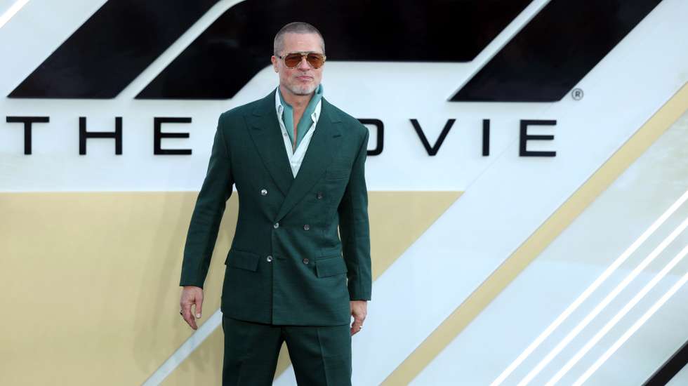 epa12193403 US actor and cast member Brad Pitt attends the European premiere of 'F1 The Movie' at Cineworld in Leicester Square in London, Britain, 23 June 2025.  EPA/NEIL HALL