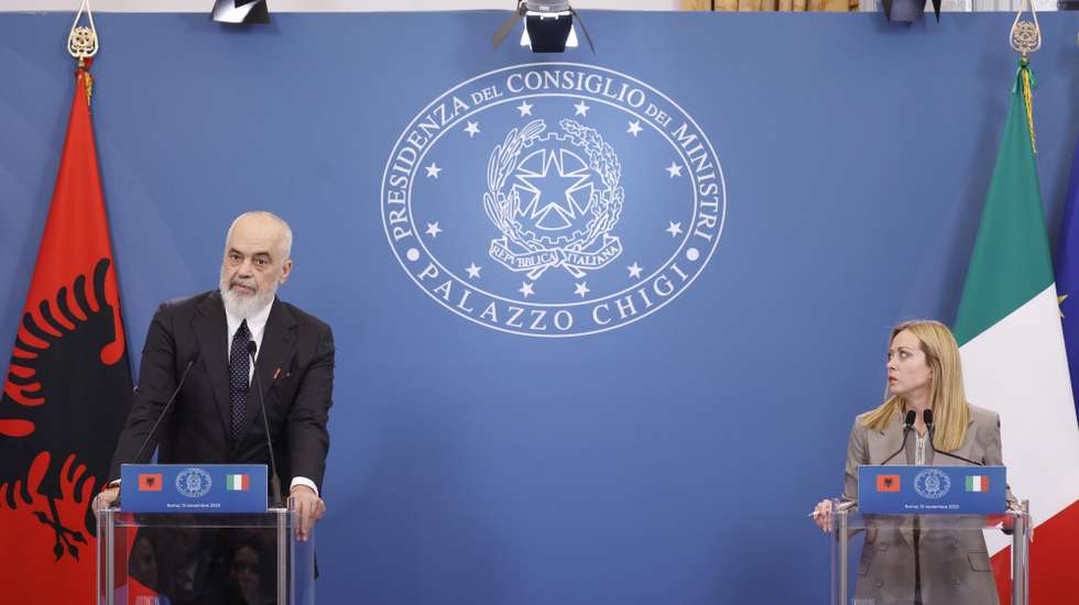 epa12523270 Italian Prime Minister Giorgia Meloni (R) and Albanian Prime Minister Edi Rama hold a joint press conference after their meeting at Villa Doria Pamphilj in Rome, Italy, 13 November 2025.  EPA/FABIO FRUSTACI