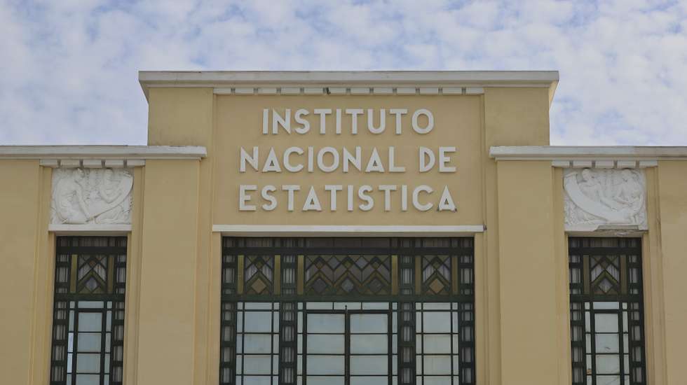 Fachada do Instituto Nacional de Estatística - INE, em Lisboa, 15 de outubro  de 2025. ANTÓNIO COTRIM/LUSA
