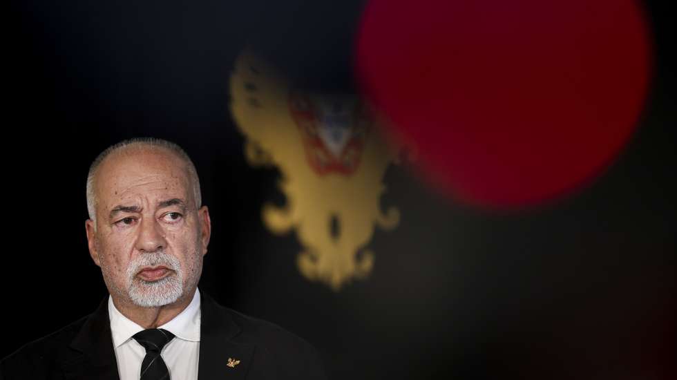 O presidente da Liga dos Bombeiros Portugueses, António Nunes, presta declarações aos jornalistas, após o a audiência com o Presidente da República, Marcelo Rebelo de Sousa (ausente da fotografia), no Palácio de Belém, em Lisboa, 18 de agosto de 2025. FILIPE AMORIM/LUSA