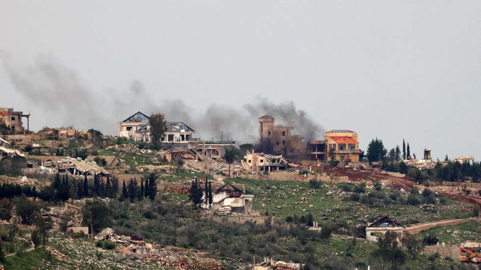 epa12864825 Smoke rises from Al Khiyam village in southern Lebanon as a result of an Israeli strike, as seen from the Israeli side of the border in Metula, northern Israel, 01 April 2026. The Israeli military stated it is conducting strikes across Lebanon targeting Hezbollah infrastructure and personnel.  EPA/ATEF SAFADI