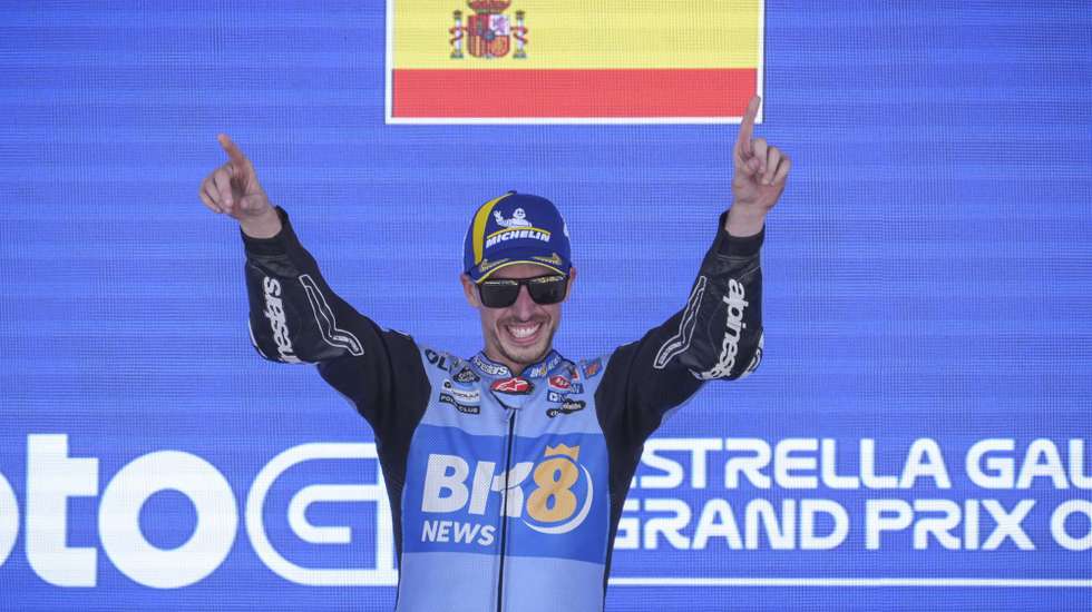 epa12915072 First placed Gresini Racing MotoGP rider Alex Marquez of Spain poses on the podium after the MotoGP race of the Motorcycling Grand Prix of Spain at Angel Nieto circuit in Jerez de la Frontera, Spain, 26 April 2026.  EPA/Roman Rios