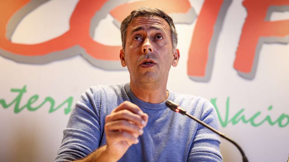 O secretário-Geral da CGTP-IN, Tiago Oliveira, intervém numa conferência de imprensa da CGTP-IN, para analisar a situação político-sindical do país, Lisboa, 13 de julho de 2026. MIGUEL A. LOPES/LUSA