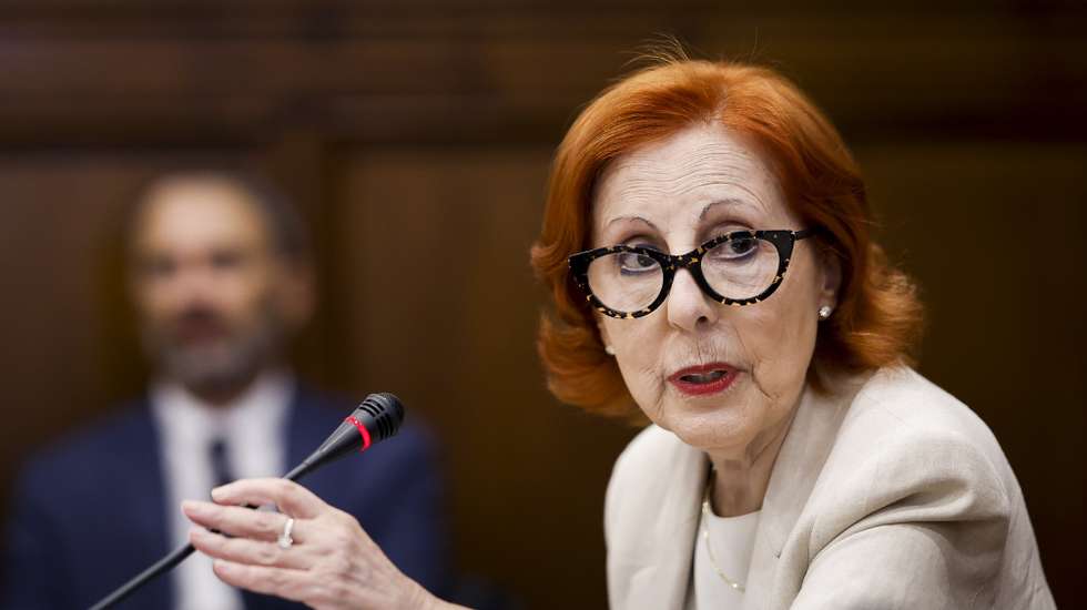 A ministra do Ambiente e Energia, Maria da Graça Carvalho, ouvida na na Comissão Eventual para a Resiliência Nacional, Prevenção de Catástrofes Naturais e Acompanhamento do Portugal Transformação, Recuperação e Resiliência (PTRR) na Assembleia da República, em Lisboa, 10 de setembro de 2026. FILIPE AMORIM/LUSA