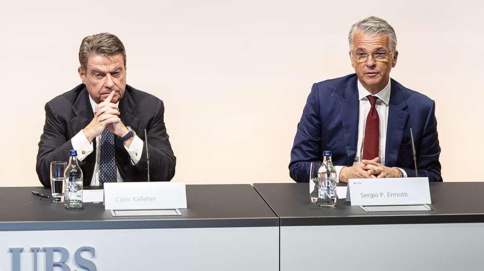 epa10548383 Newly appointed Group Chief Executive Officer of Swiss Bank UBS Sergio P. Ermotti (R) and UBS Chairman Colm Kelleher attend a news conference in Zurich, Switzerland, 29 March 2023. Following a UBS group's 19 March announcement regarding UBS's acquisition of Credit Suisse, the Board of Directors of UBS appointed Ermotti as Chief Executive Officer, effective 5 April 2023.  EPA/MICHAEL BUHOLZER