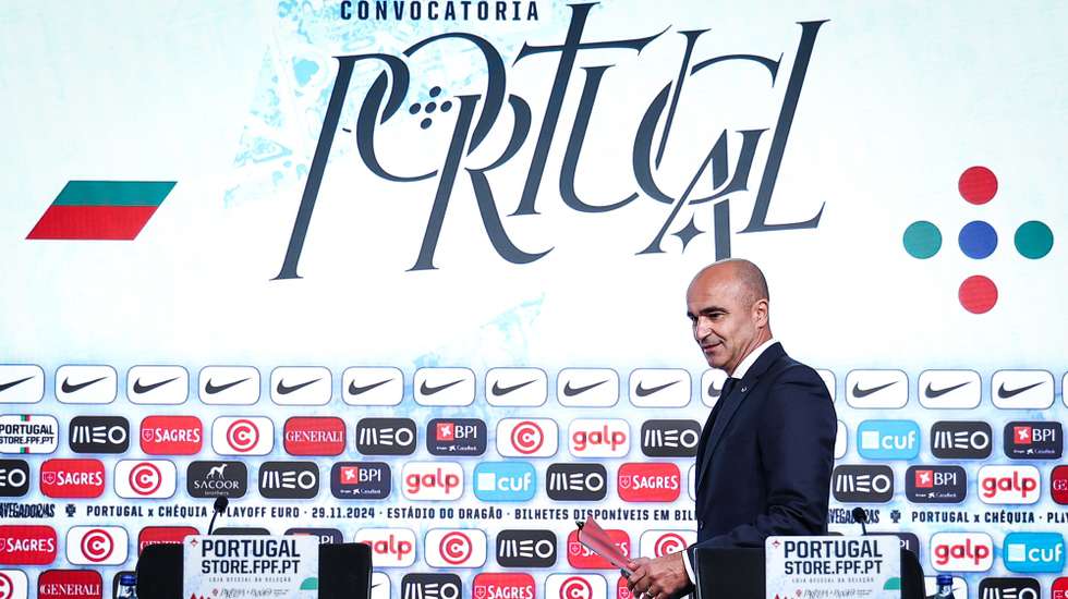 Portugal's national team head coach Roberto Martinez, attends a press conference to announce the squad for the Uefa Nations League games against Croatia and Poland, at Cidade do Futebol in Oeiras, Portugal, 8 November 2024. RODRIGO ANTUNES/LUSA