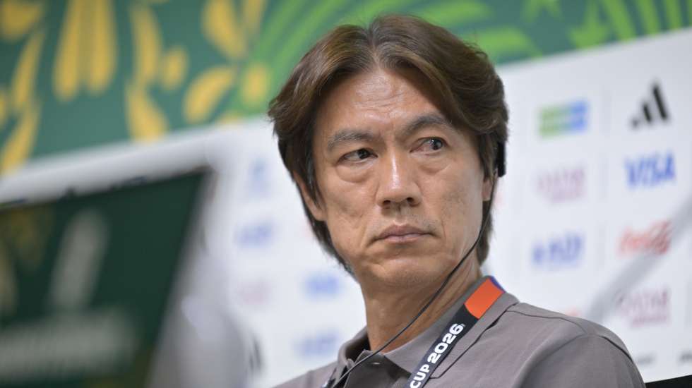 epa13059389 South Korea's coach, Hong Myung-bo, speaks at a press conference in Monterrey, Mexico, 23 June 2026. South Korea will face South Africa in their 2026 FIFA World Cup Group A soccer match on 25 June.  EPA/MIGUEL SIERRA