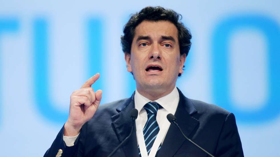 Anacoreta Correia reforçou que o plano tem de ser "bem amadurecido", porque vai comprometer o futuro e é importante que sejam tomadas as melhores decisões possíveis para servir as populações.